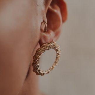 Bangui boucles d'oreilles dorées texturées